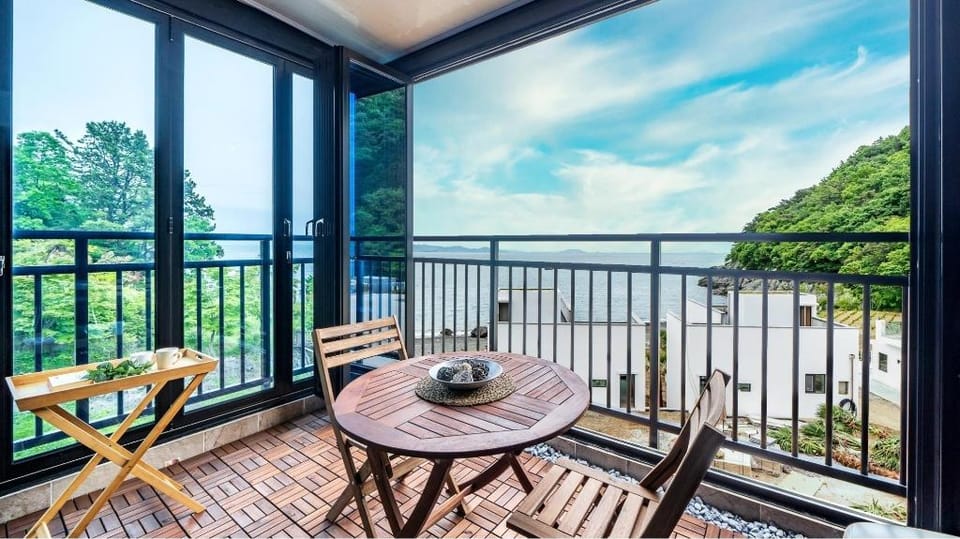 Namhae Yanghwa Seaside Pension Bed and Breakfast in South Korea