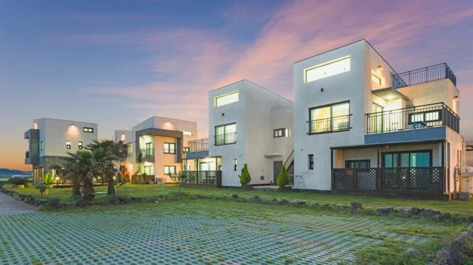 Jeju gosanirang pension Bed and Breakfast in South Korea