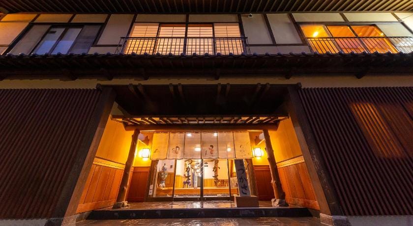 Tsukasa Ryokan Hotel in Fukuoka Prefecture