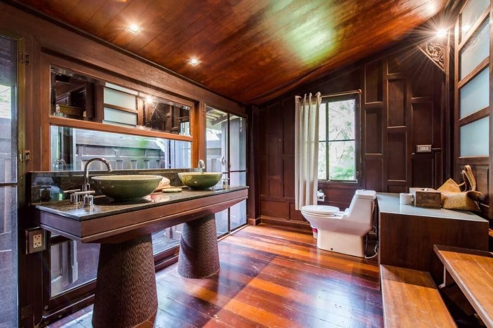 Beachfront Newly Luxury Thai Touch 7BR Villa  Villa in Hua Hin District