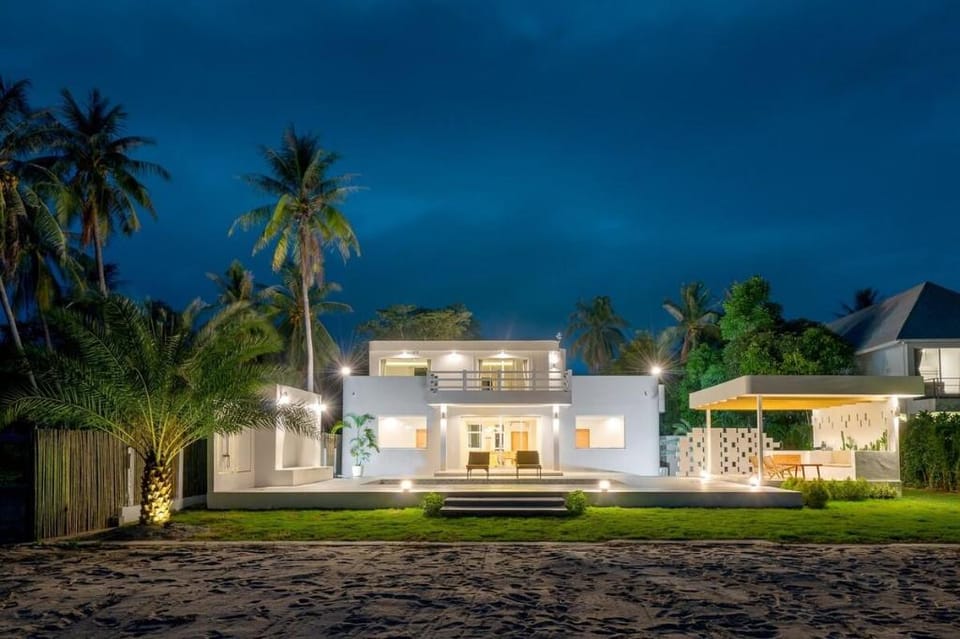 Beachfront Newly Built 4BR Villa I Private Beach Villa in Prachuap Khiri Khan, Thailand