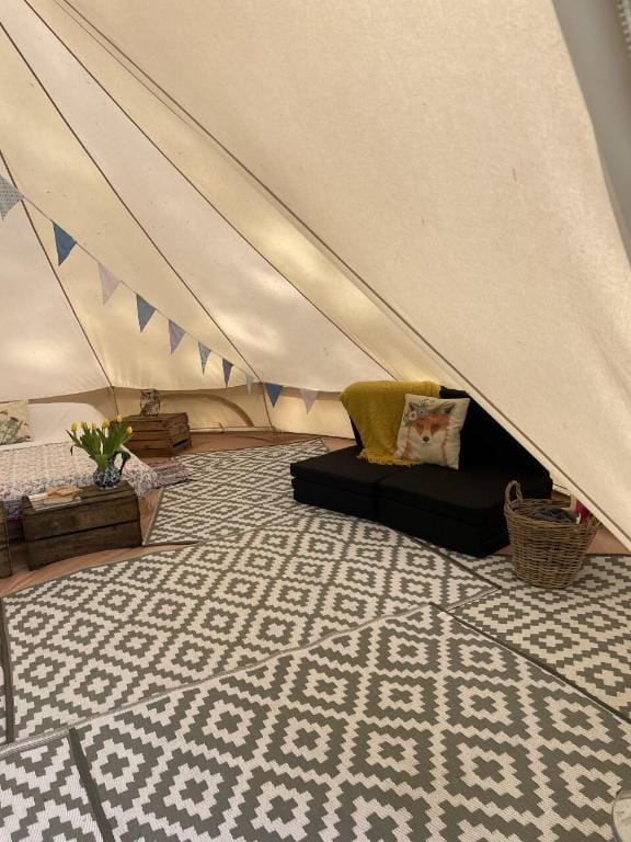 Willow Glamping Luxury tent in Broadland District