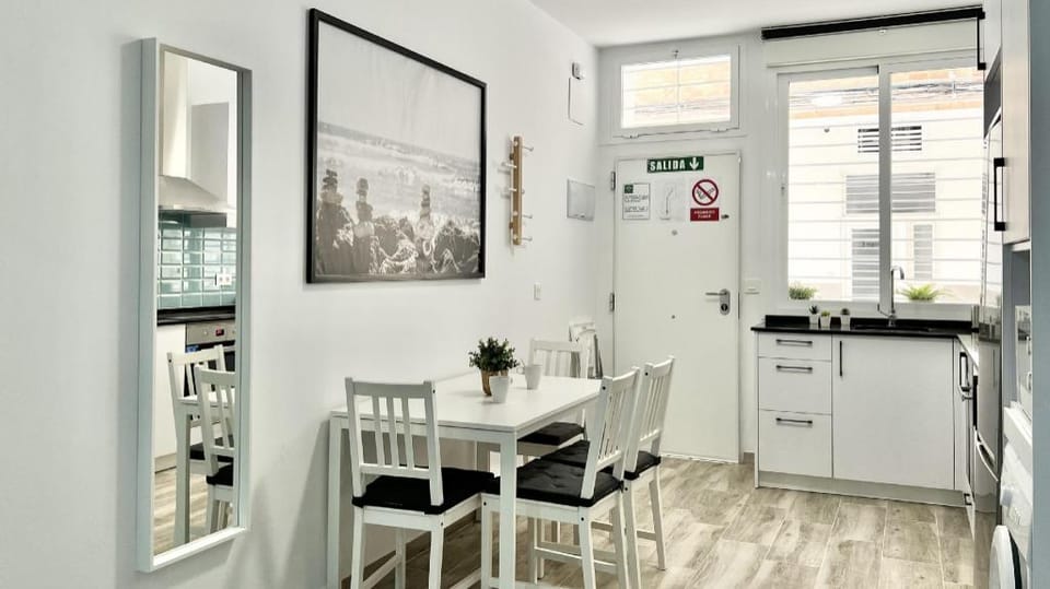 Los Tilos Suites-Vialia Apartment in Malaga