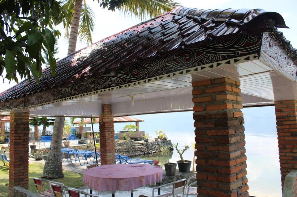 Barbara Hotel, right at Lake Toba Hotel in Indonesia