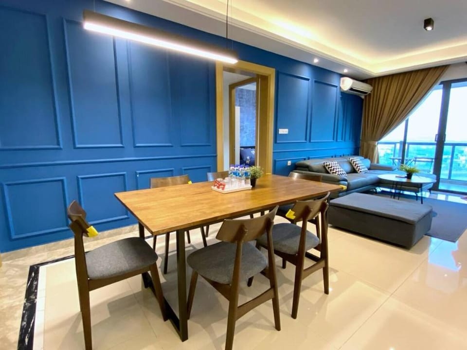 R&F 【Seaview 3Bed  with Bathtub】 by SC Homestay  Vacation rental in Johor Bahru