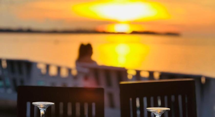 Formosa Beach Club & Bungalow Hotel in Pemenang