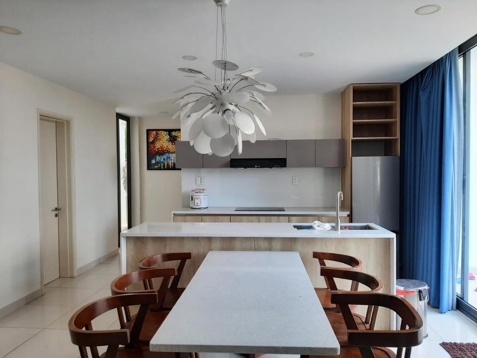 SANTORINI VILLA  Villa in Ba Ria - Vung Tau