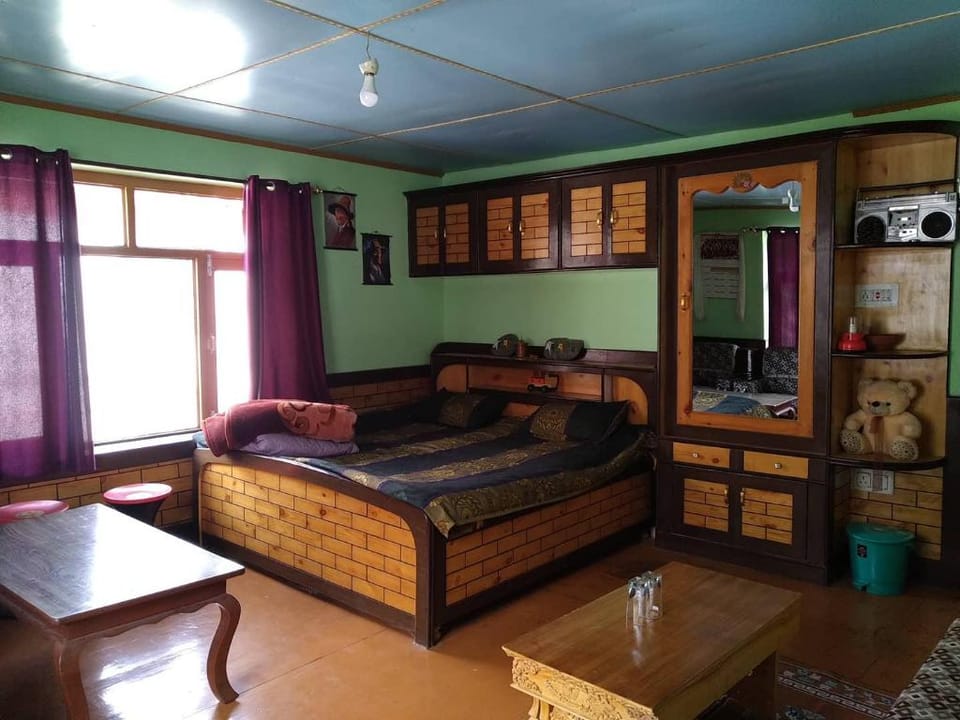 Ratnakara Homestay | Mane Yogma Vacation rental in Himachal Pradesh