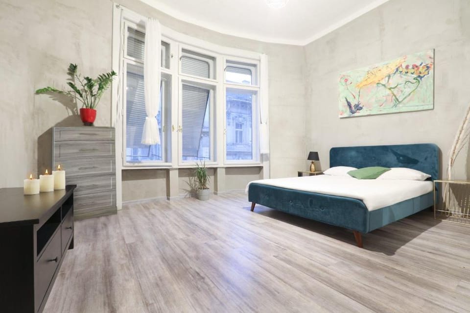 W Urban Suites Bed and Breakfast in Budapest