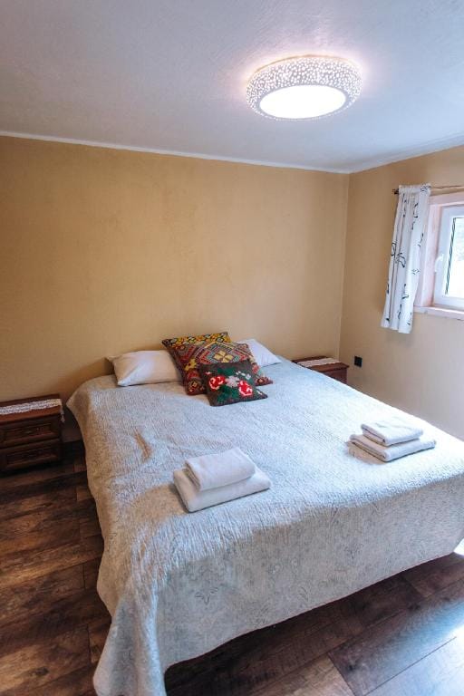 Grey house No.10, calm beach, playground, BBQ Vacation rental in Lithuania