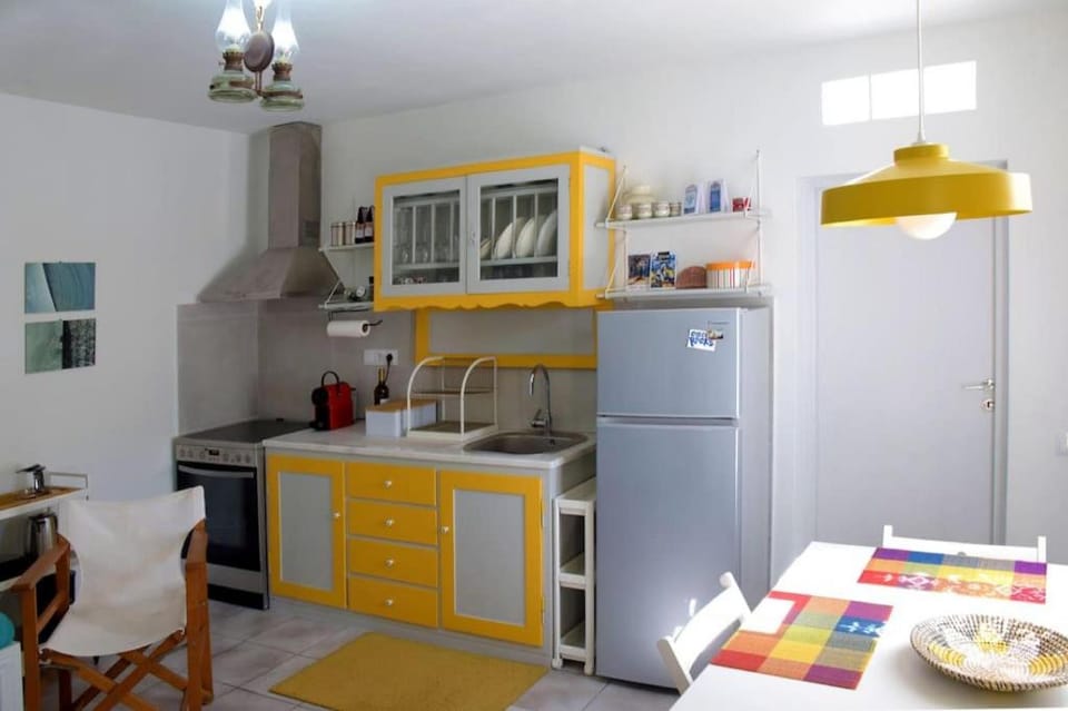 Amberi, Tinos in Panormos Apartment in Decentralized Administration of the Aegean