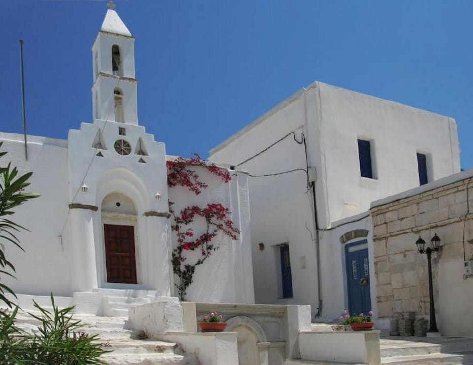 Amberi, Tinos in Panormos Apartment in Decentralized Administration of the Aegean