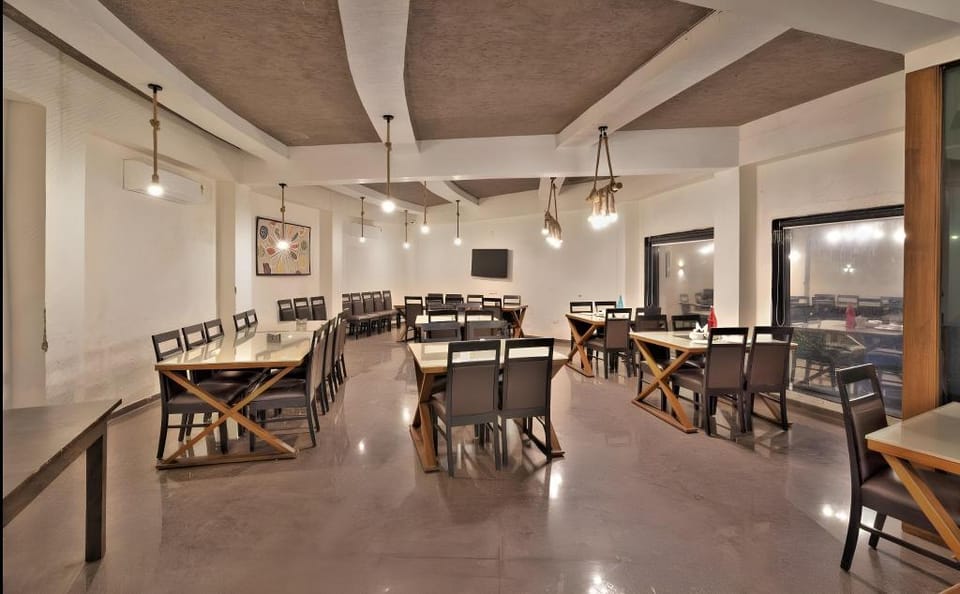 LVH Om Sanctuary Palace Resort Hotel in Ahmedabad