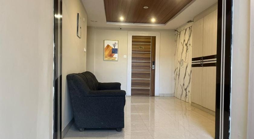 Hotel Avenue Suites - near International Airport Bangalore Hotel in Tamil Nadu