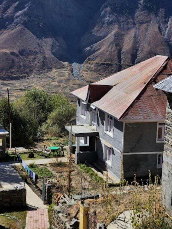 Goroomgo Himalaya Retreat Homestay Vacation rental in Punjab, India