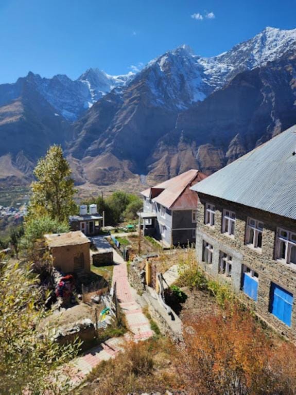 Goroomgo Himalaya Retreat Homestay Vacation rental in Punjab, India