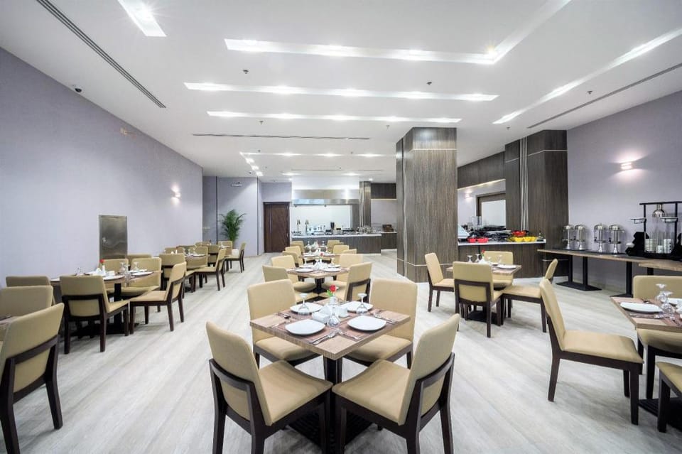 Enala El Khober  Hotel in Al Khobar