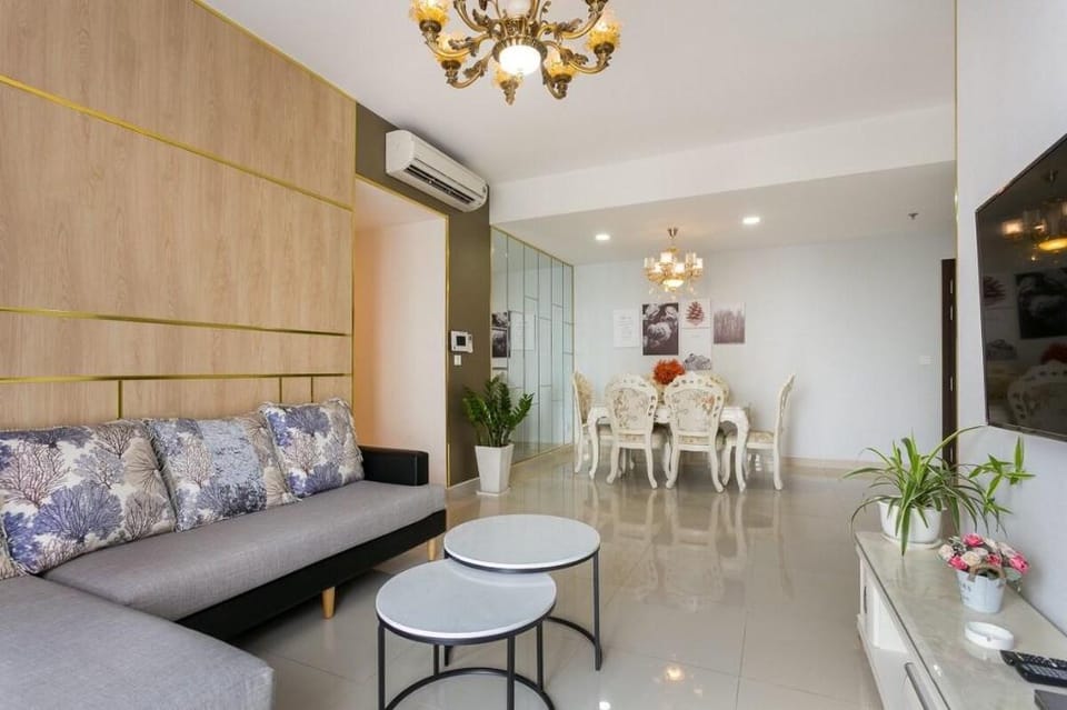 Luxury 3brs apartment At River Gate' Harry Home Vacation rental in Ho Chi Minh City