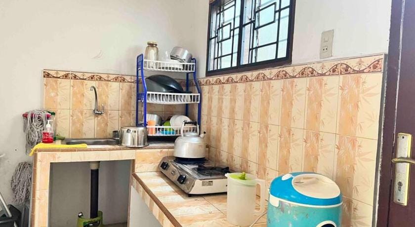 JEJU GUEST HOUSE. RUMAH 112m2 DENGAN 3 KAMAR TIDUR Vacation rental in Indonesia
