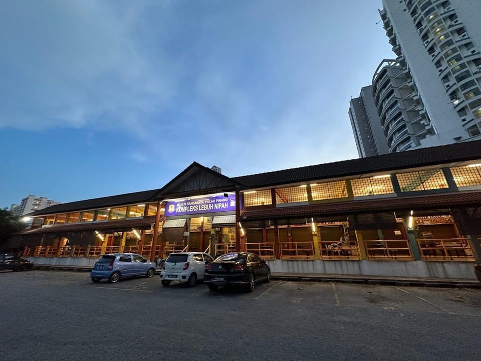 Homey7 Duplex Soho 6 Pax Suite #Disney HS#USM#PISA Apartment in Bayan Lepas
