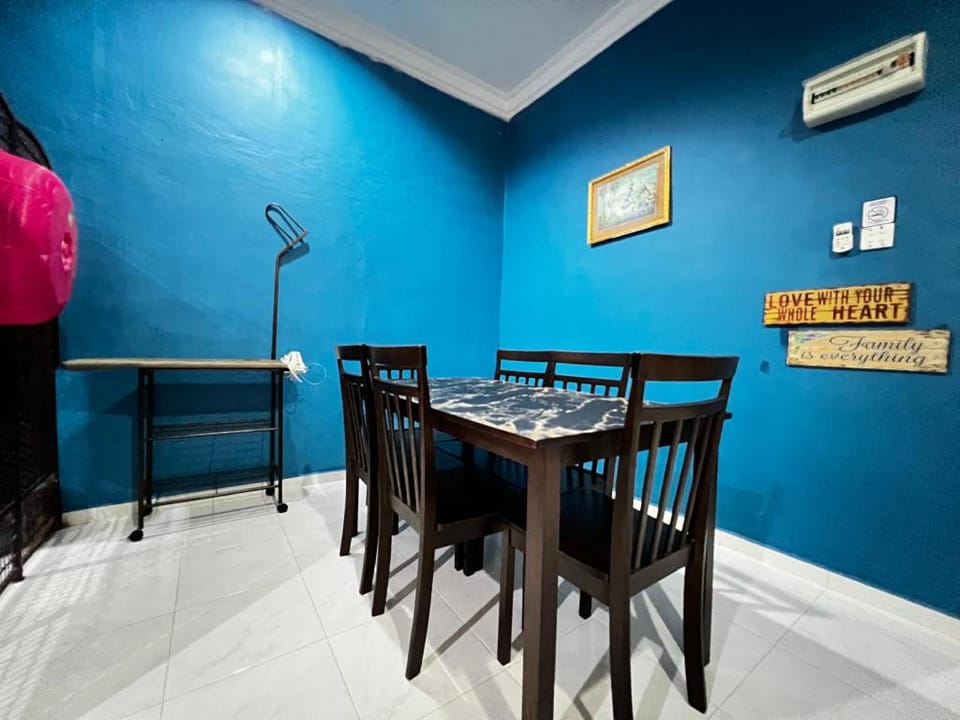 4 rooms aircond Rerama Homestay, can cook Vacation rental in Kedah