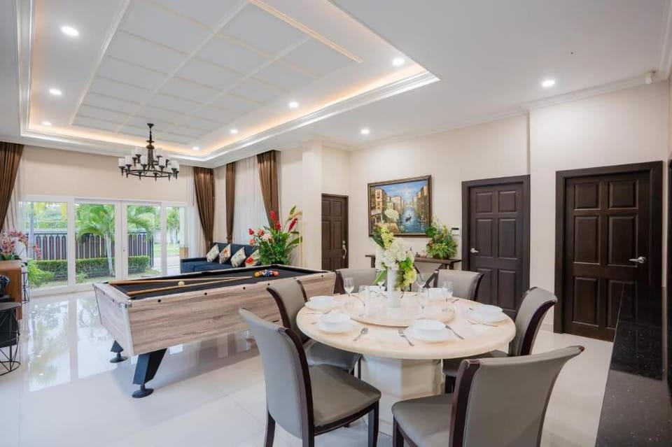 Bunny house Pool Villa Vacation rental in Pattaya City