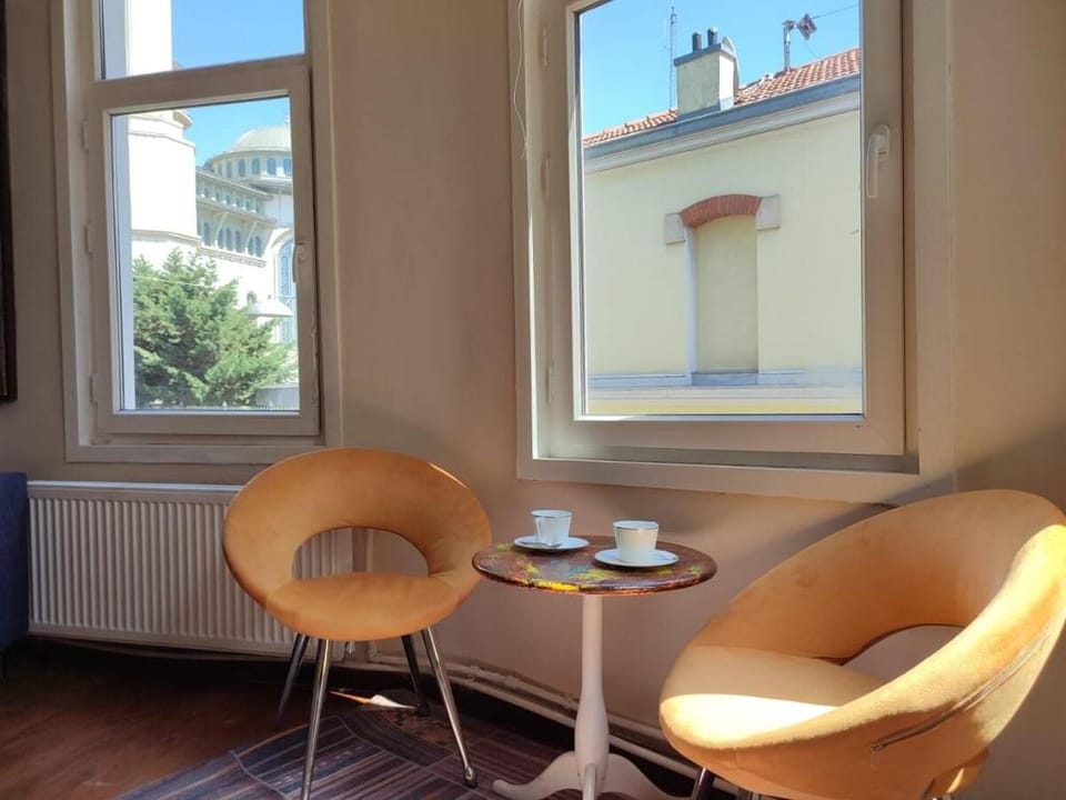 Central and cozy flat in Taksim Apartment in Istanbul