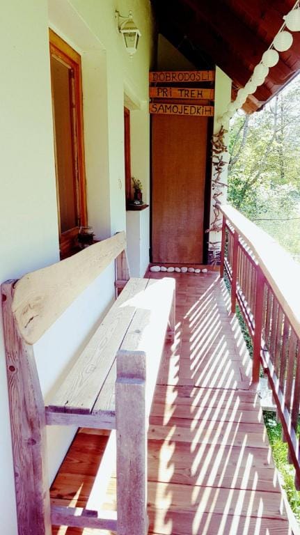 Soca Home With The View Apartment in Friuli-Venezia Giulia