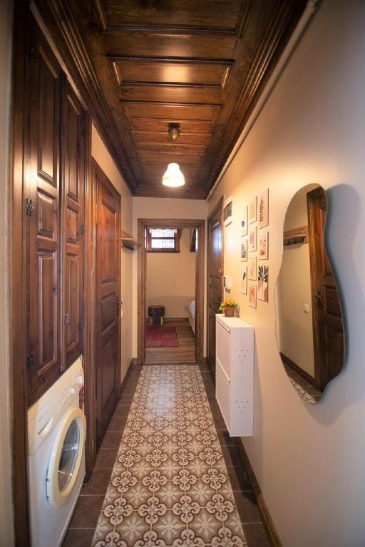 Cosy Wooden Aesthetic Flat in Beşiktaş Apartment in Istanbul