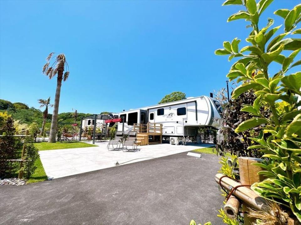 THE TRAILERHOUSE VILLAGE NAGASAKI TSUBAKI PREMIUM Vacation rental in Japan