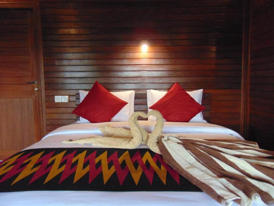 One bedroom deluxe at starfish lembongan Bali Vacation rental in Nusapenida