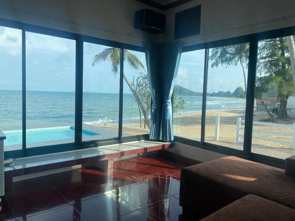 Md pool villa  ชุมพร Villa in Thailand