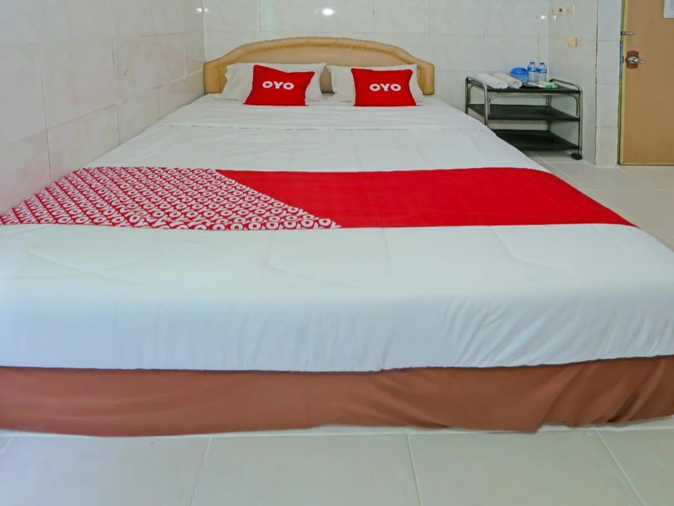 Hotel O Bintaro Hotel in South Jakarta City