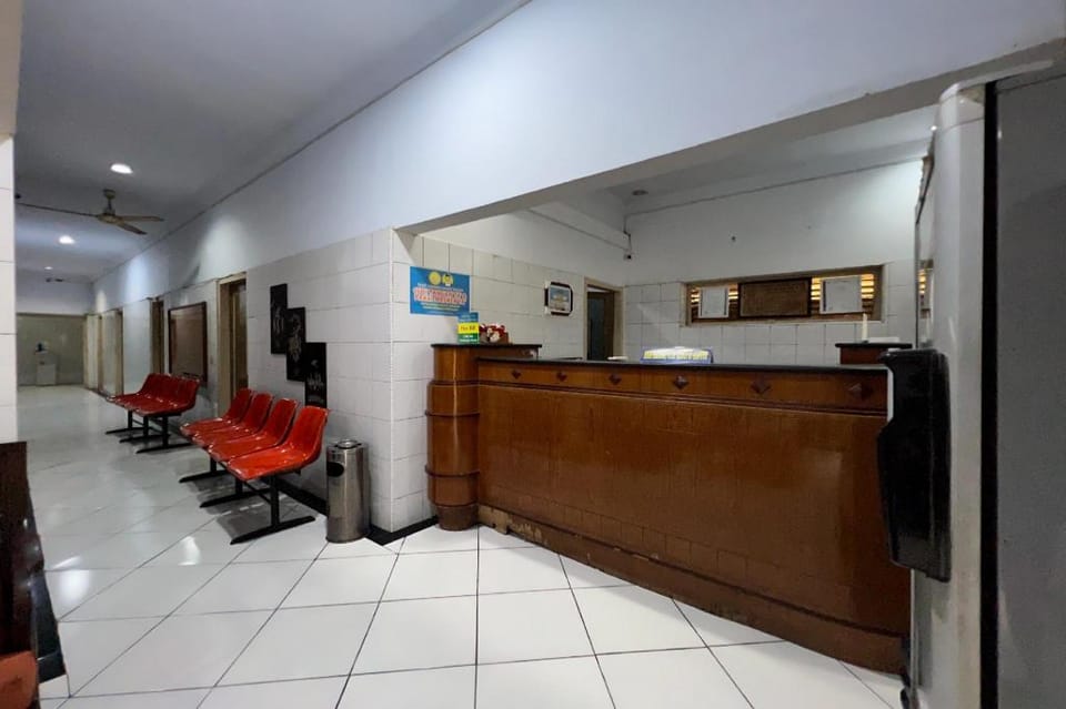 OYO 92675 Hotel Rosna Hotel in Indonesia