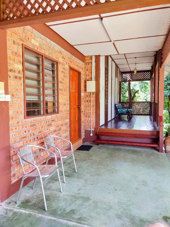 D'Impiana Riverview Chalet @ Lenggong Chalet in Kedah