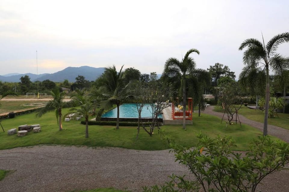 Mไร่หุบกะพงมาลีฮวนน่าResort&Restuarant(แสงจันทร์2) Vacation rental in Thailand