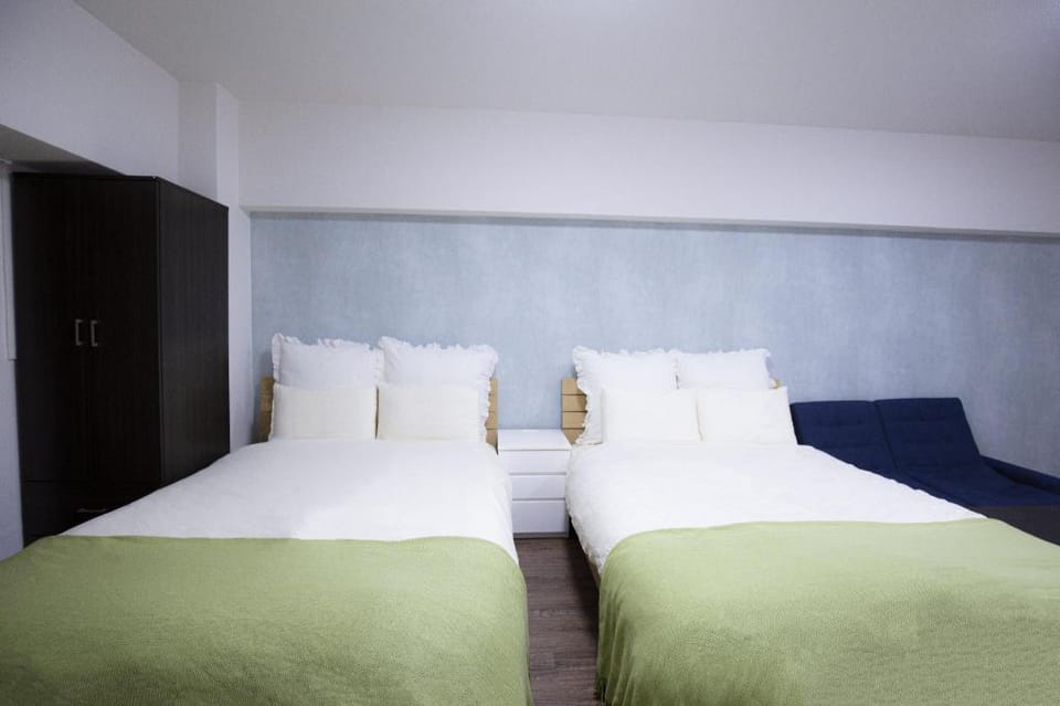 NO.dS03B HOME/ NEAR Takadanobaba Station. Very convenient for shopping Apartment in Japan