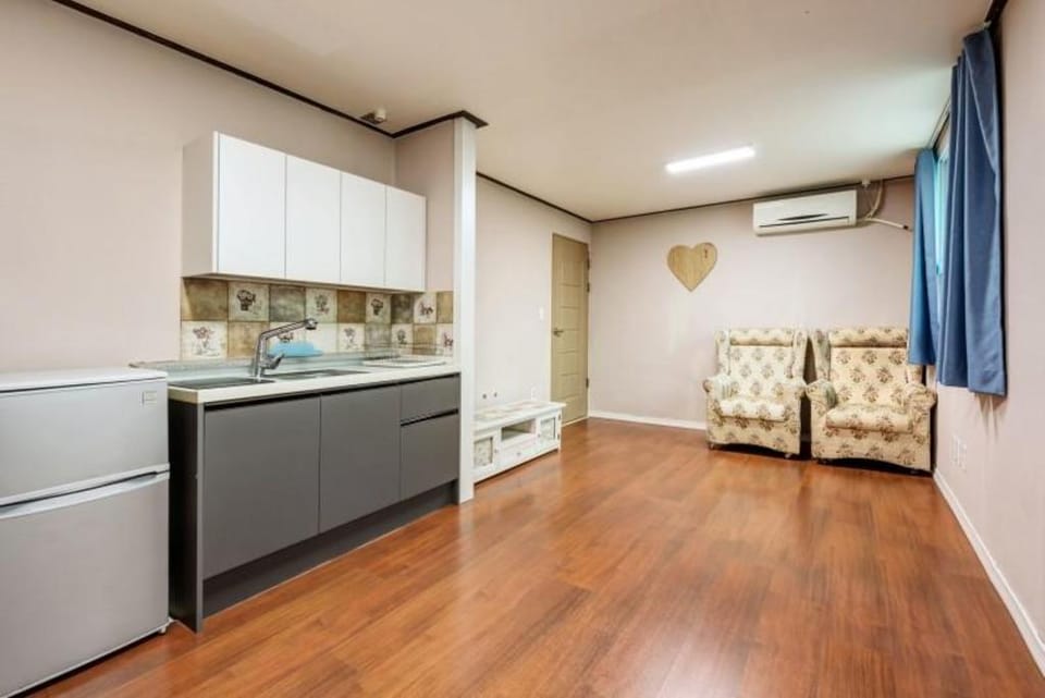 Eulwangri Suwanee Pension Bed and Breakfast in Gyeonggi-do