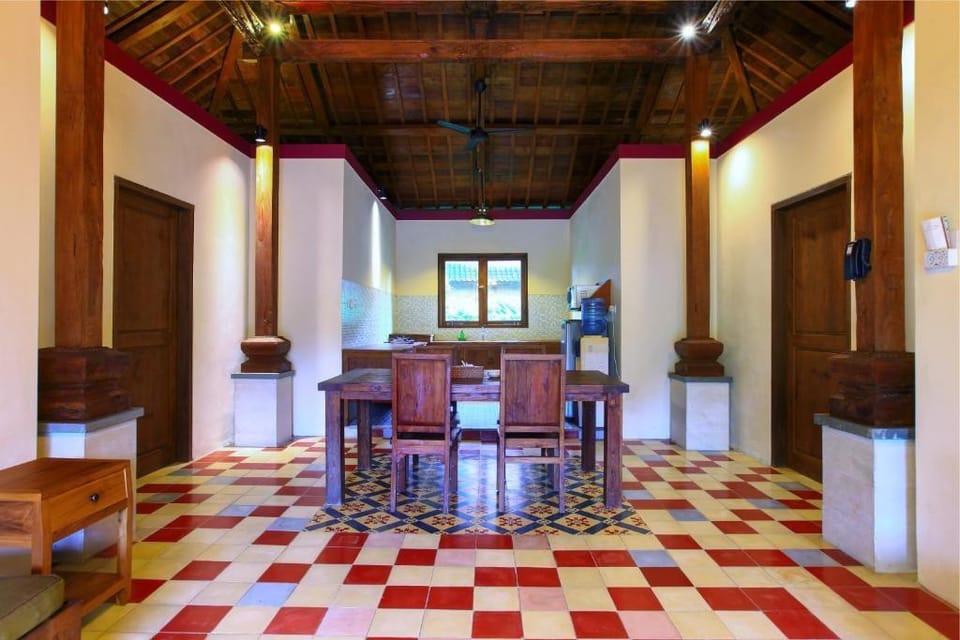 Vaseloni 2 BR with Pool View #PS03 Villa in Abiansemal