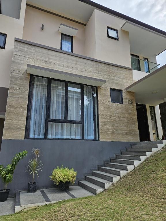 Monolog at Nagoya Valley (4BR Private Pool Villa) Villa in Riau Islands, Indonesia