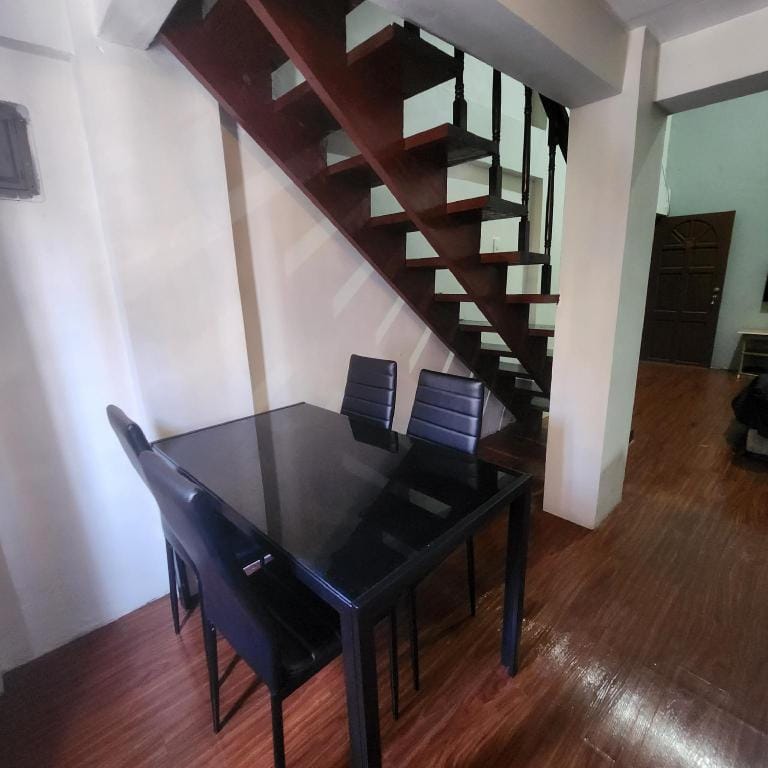 Myspace Makati Loft House D  Vacation rental in Pasay