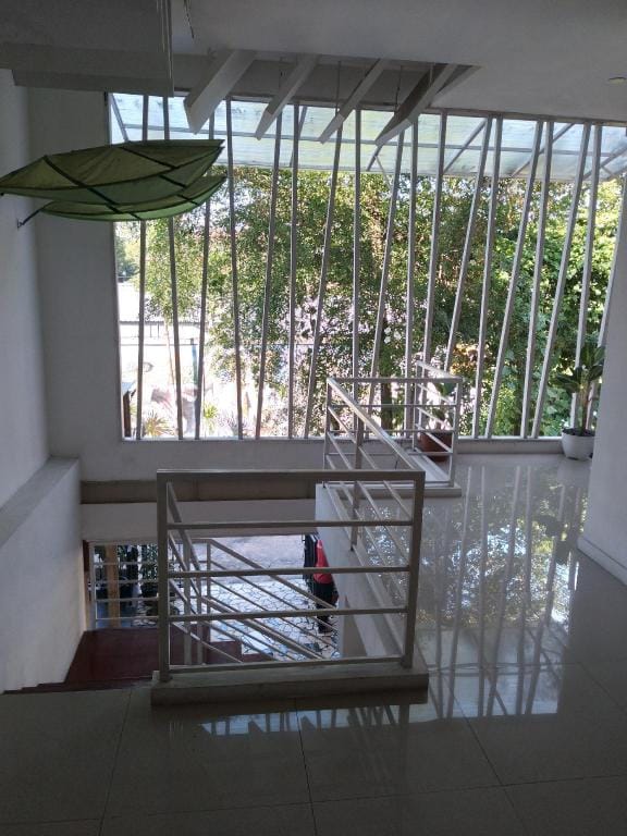 Poppies Senggigi Hostel Hotel in Batu Layar