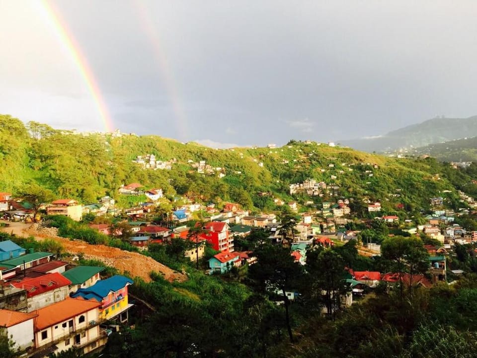 Shangrila mountain view transient house Apartment in Baguio