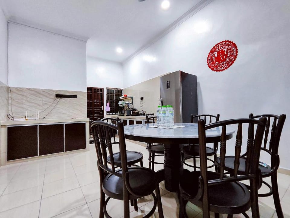 Cozy & Boutique 3Bedoom3Bath Homestay_Batu Pahat  Vacation rental in Johor
