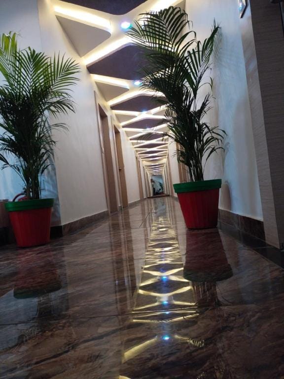 hotel symphony grand Hotel in Ahmedabad