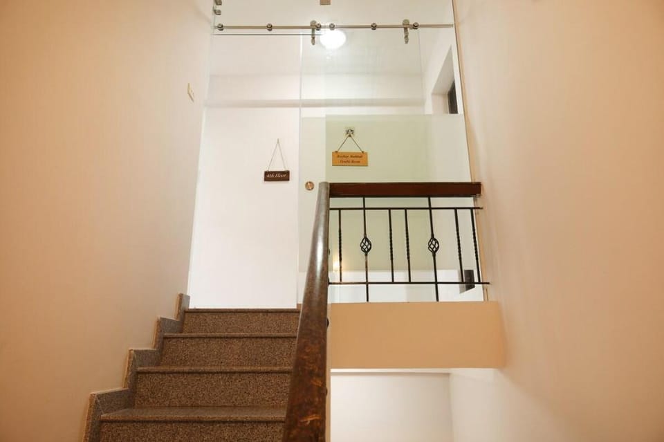 Homey 1 | Newly Build | Near Opera House Apartment in Hanoi
