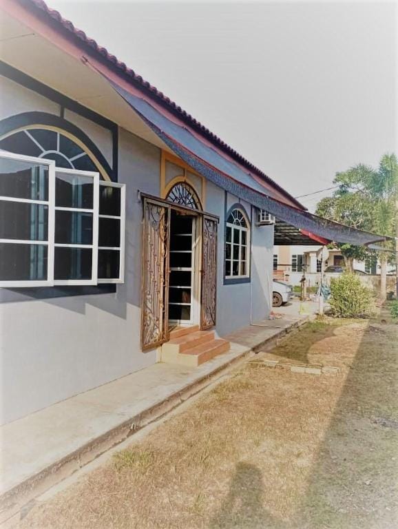 Nafili Homestay Taman Desa Murni, Perol Vacation rental in Malaysia