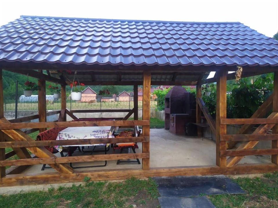 Cabana în poienile munților Vacation rental in Cluj County