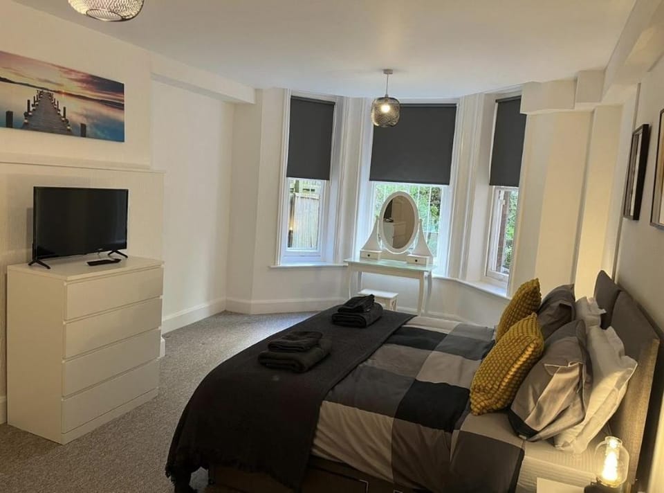 Urban Living - Flat 2 Apartment in Bournemouth