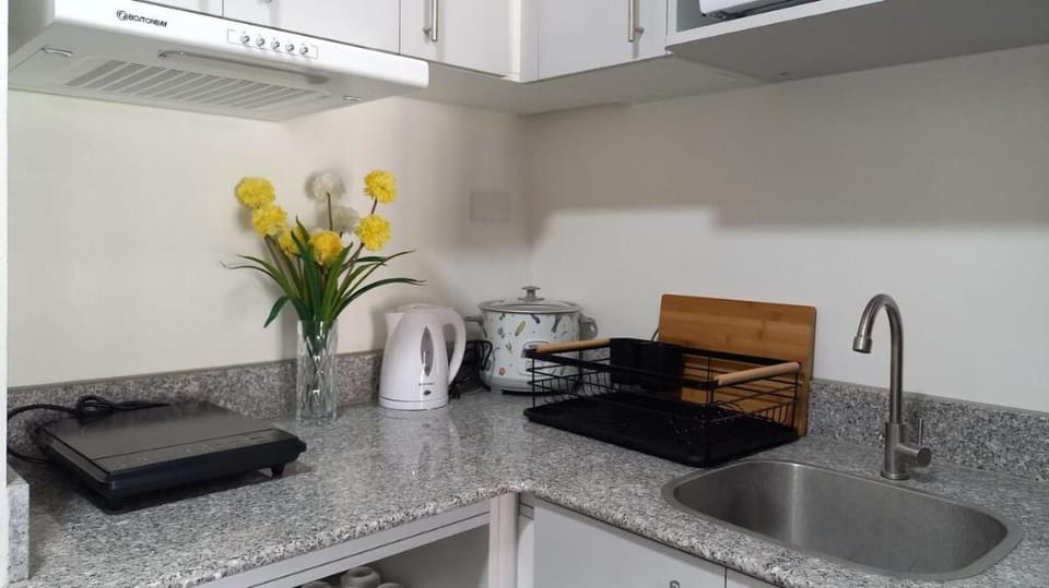 Spacious One Bedroom Condo Unit Near Airport Vacation rental in Davao City
